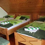 Peternelj * Davča
